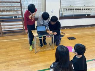 JS逆さ撮り画像掲示板 札幌市立藤野小学校-ニュース - ふじのニュース -