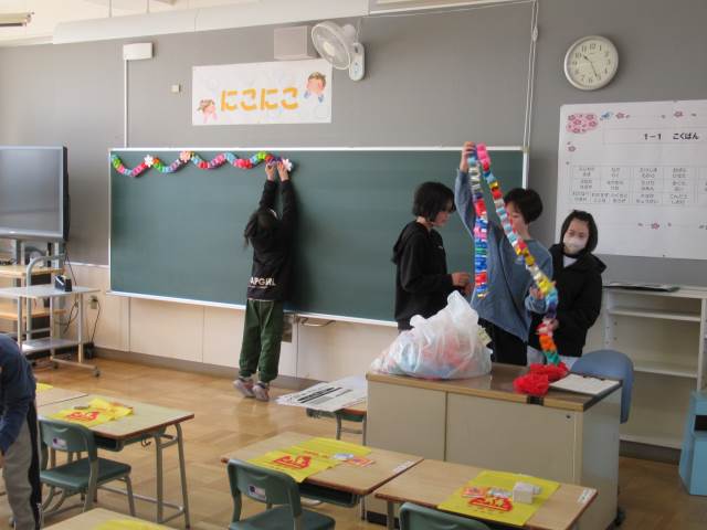 教室に落ちてたゴミ 飾りにどうぞ！