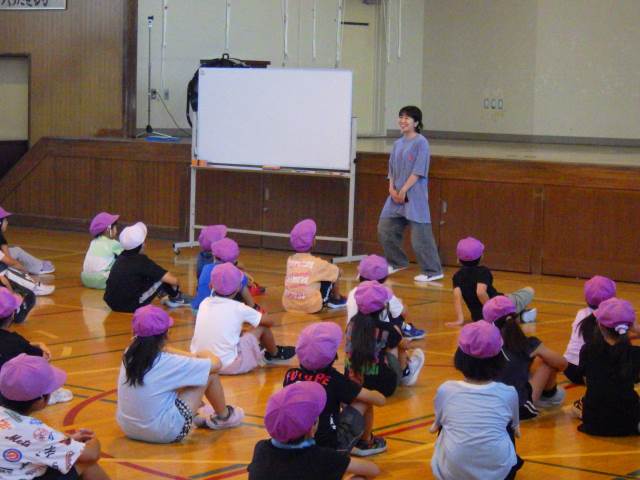 アトムのおはなし電話。(電池入れましたが音はなりませんでした