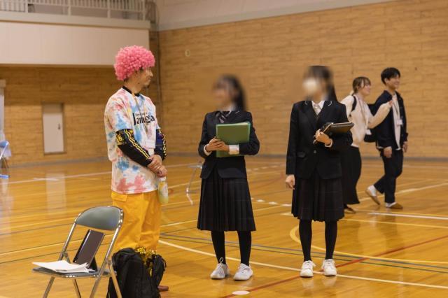 札幌市立発寒中学校-ニュース - 生徒の活動・1人1台端末活用 -