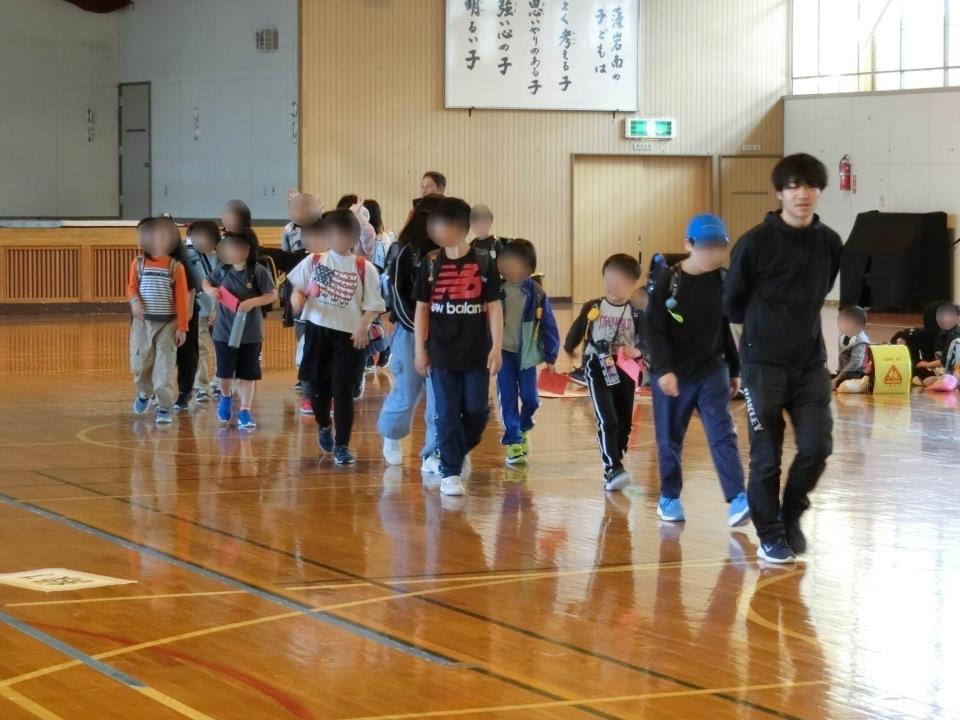 値下！外出自粛で運動不足のお子様のために】逆上がり練習器
