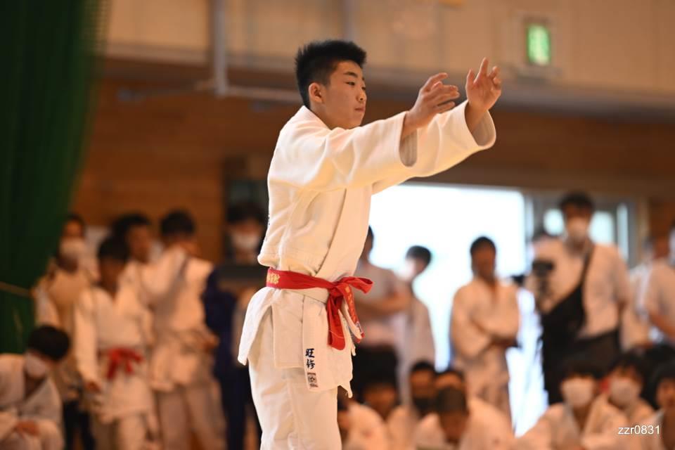 幌東中学校男子制服、柔道着