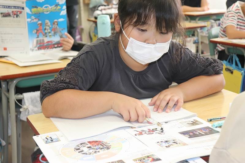 うのにもお得な 粘土板 工作マット カッター板 ねんど板 工作 小学生 小学校 入学 子供 学校 幼稚園 自由研究 幼児 mabel.com.ar